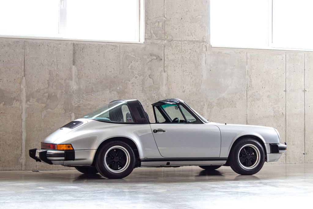 Porsche 911 Carrera 2,7