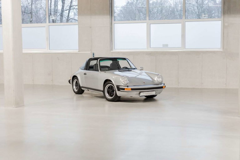 Porsche 911 Carrera 2,7