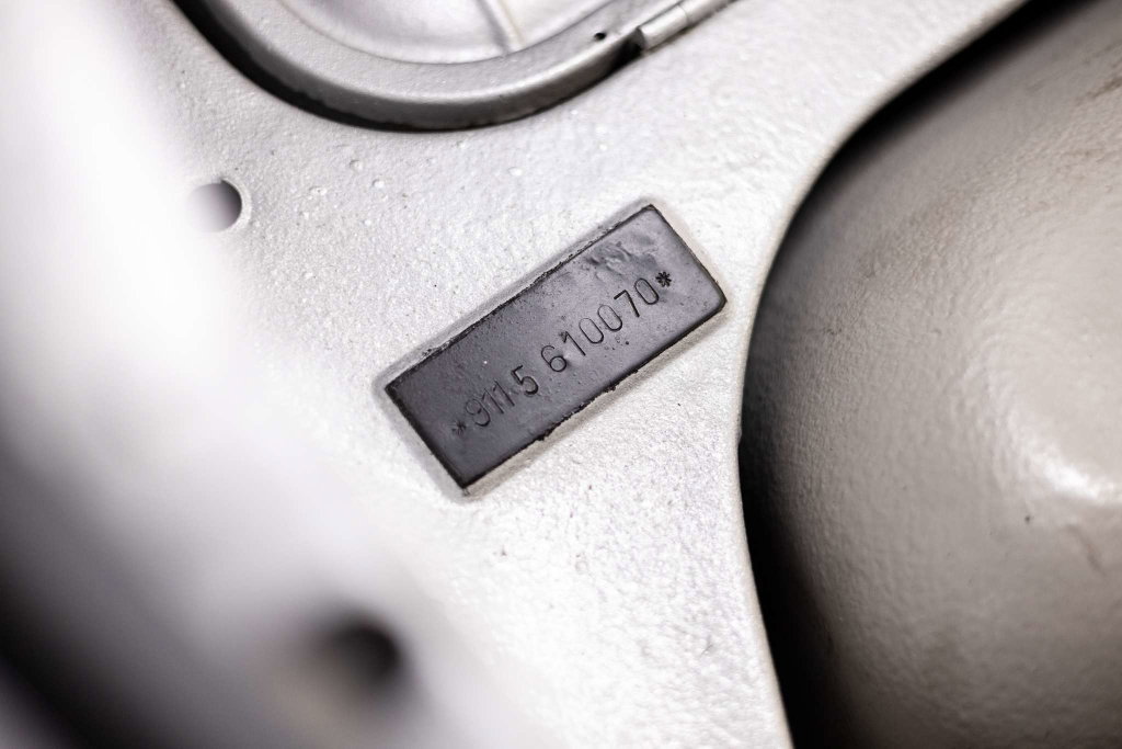 Porsche 911 Carrera 2,7