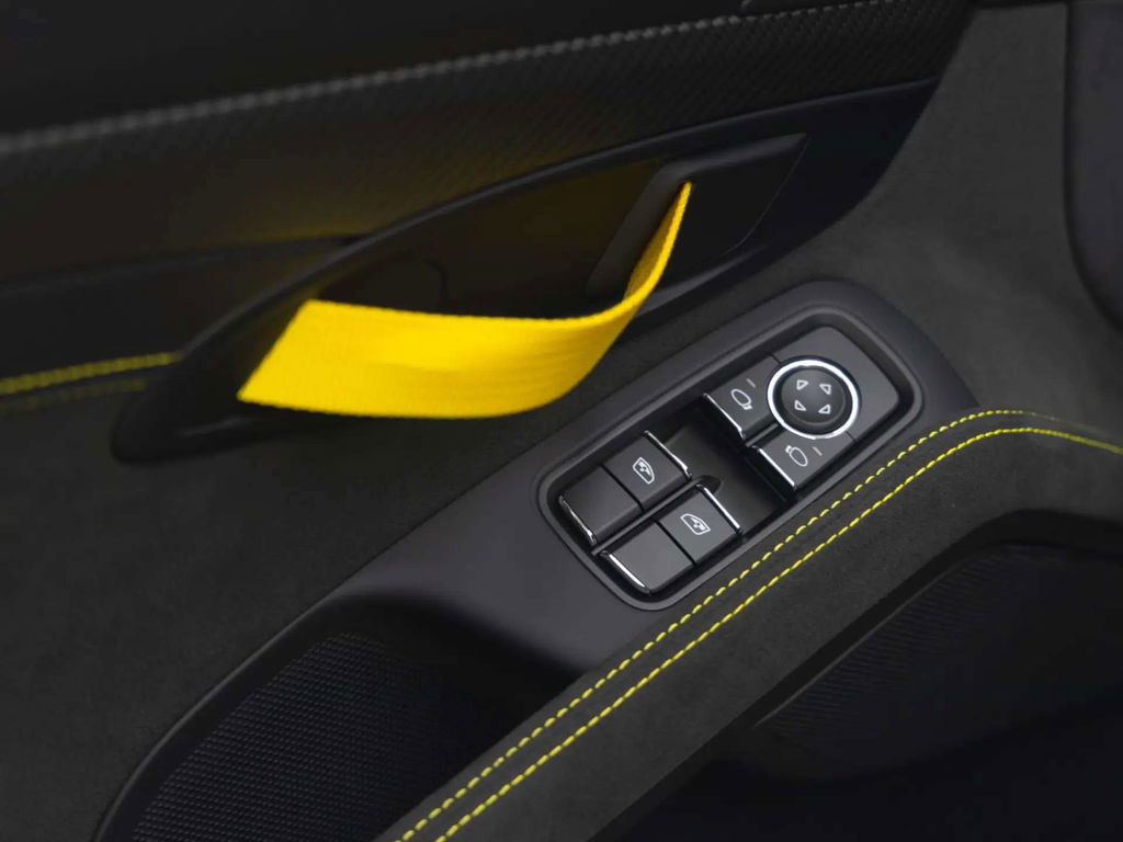 Porsche 718 Cayman GT4 RS