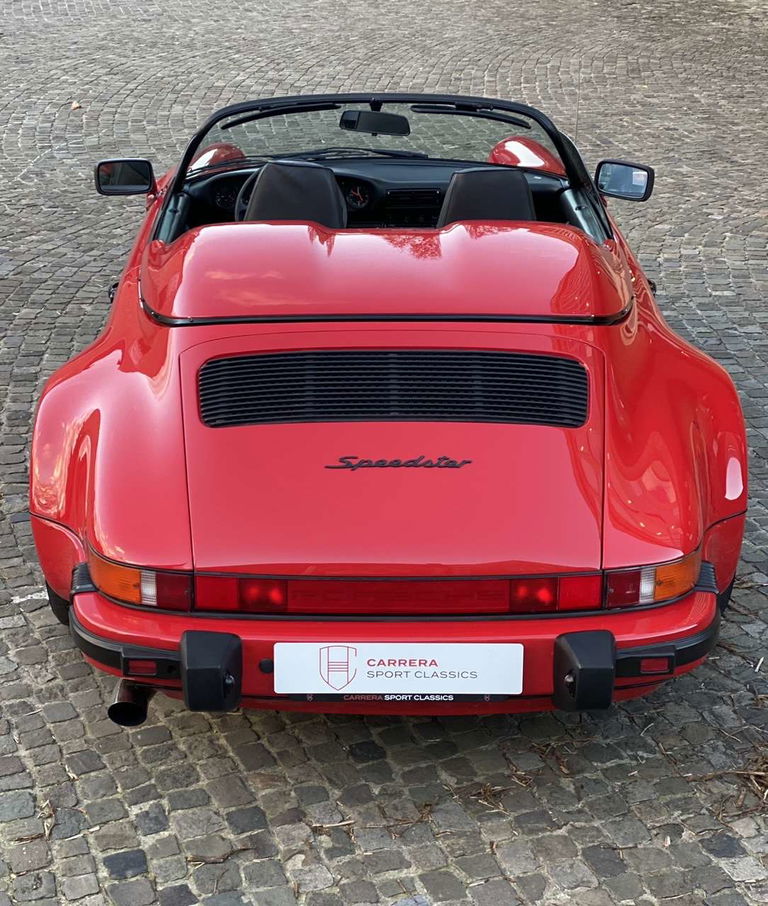 Porsche 911 Carrera 3.2 Speedster
