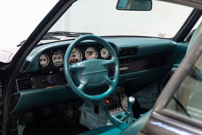 Porsche 993 Carrera 4S