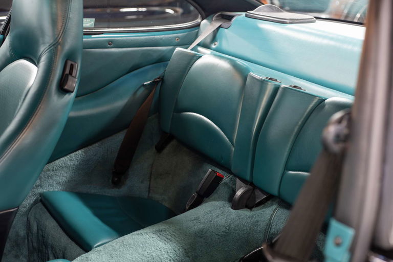 Porsche 993 Carrera 4S