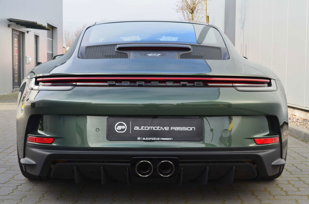 Porsche 992 GT3 Touring