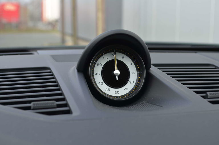 Porsche 992 GT3 Touring