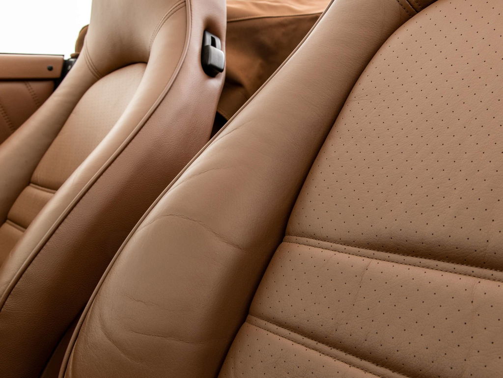 Porsche 911 Carrera 3.2 (US)