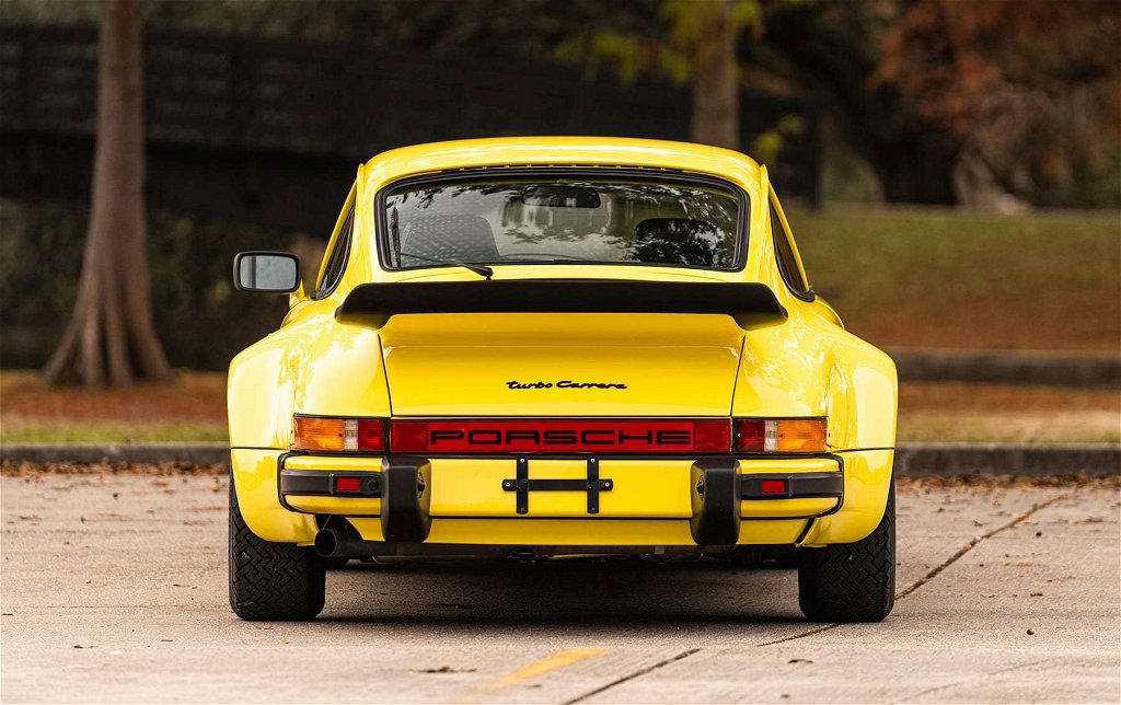 Porsche 911 Turbo 3.0 