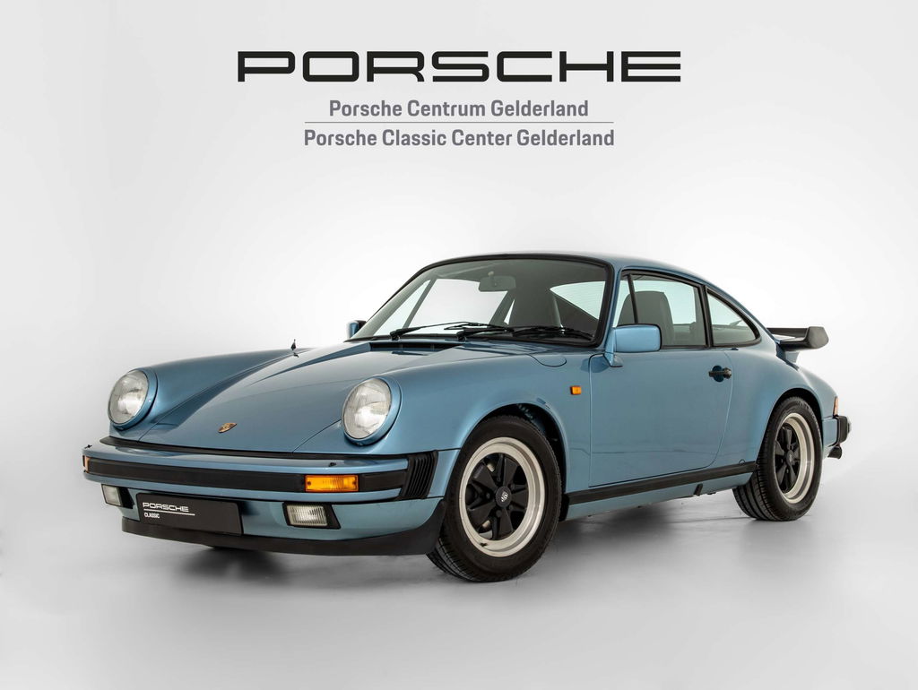 Porsche 911 Carrera 3.2