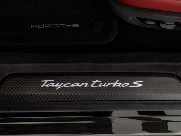 Porsche Taycan Turbo S