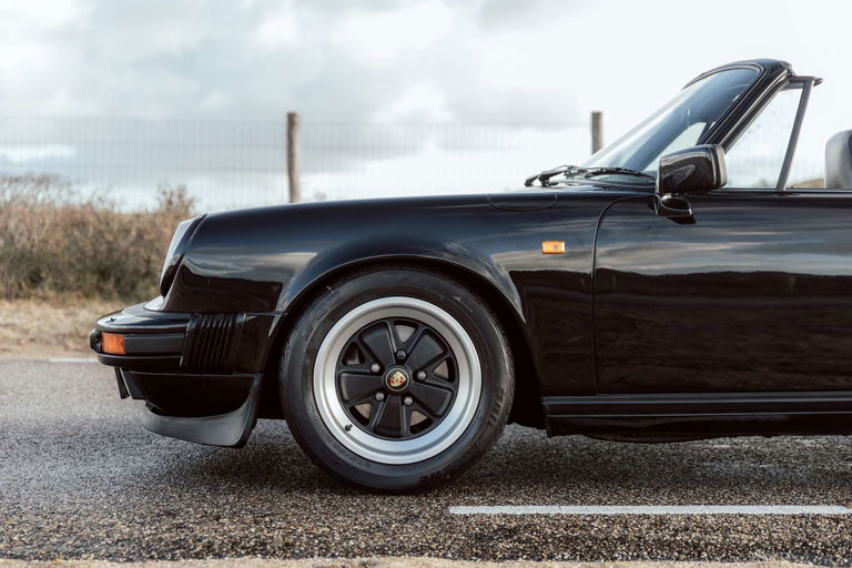 Porsche 911 Carrera 3.2