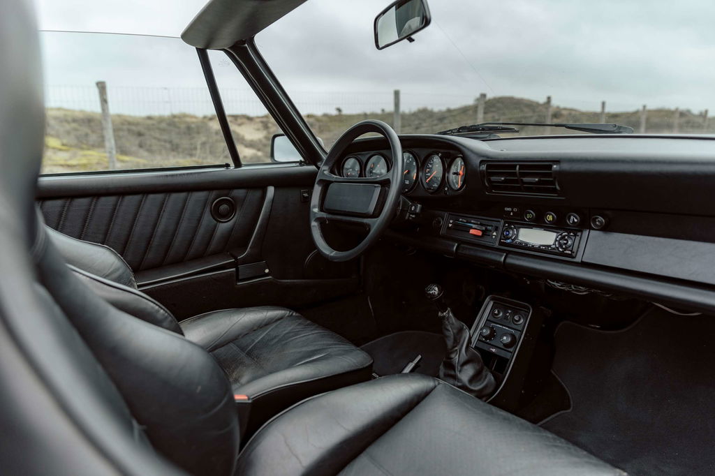 Porsche 911 Carrera 3.2