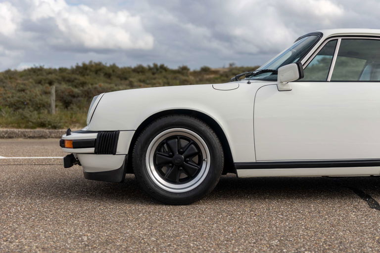 Porsche 911 Carrera 3,0