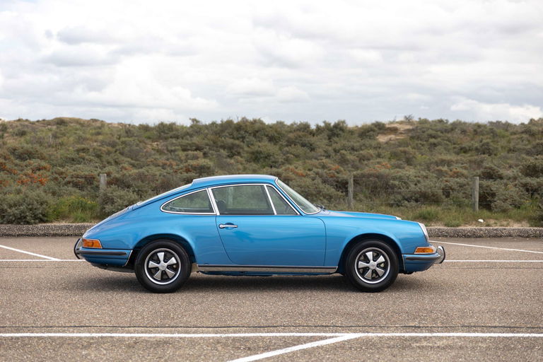 Porsche 911 T