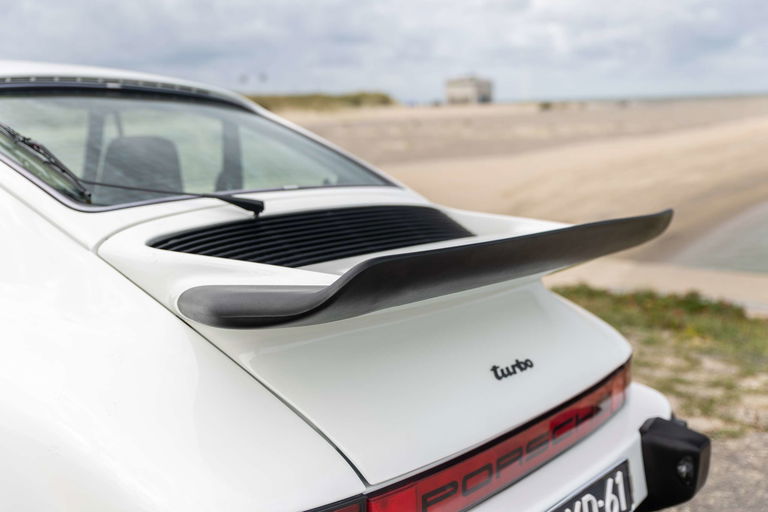 Porsche 911 Turbo 3.0