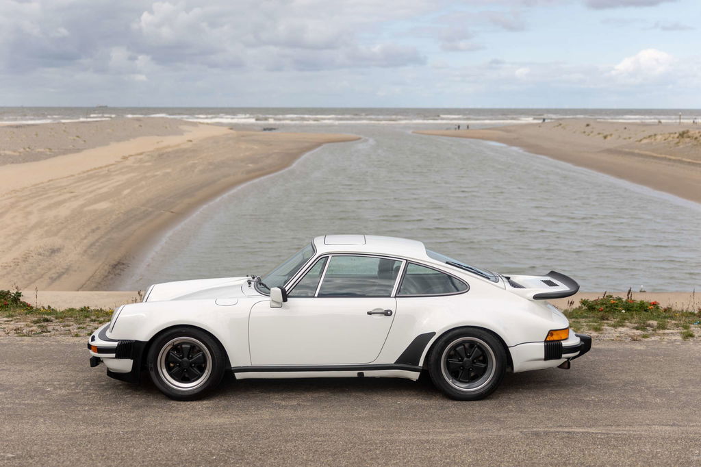 Porsche 911 Turbo 3.0