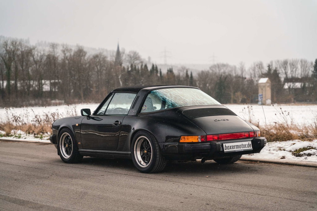 Porsche 911 Carrera 3.2