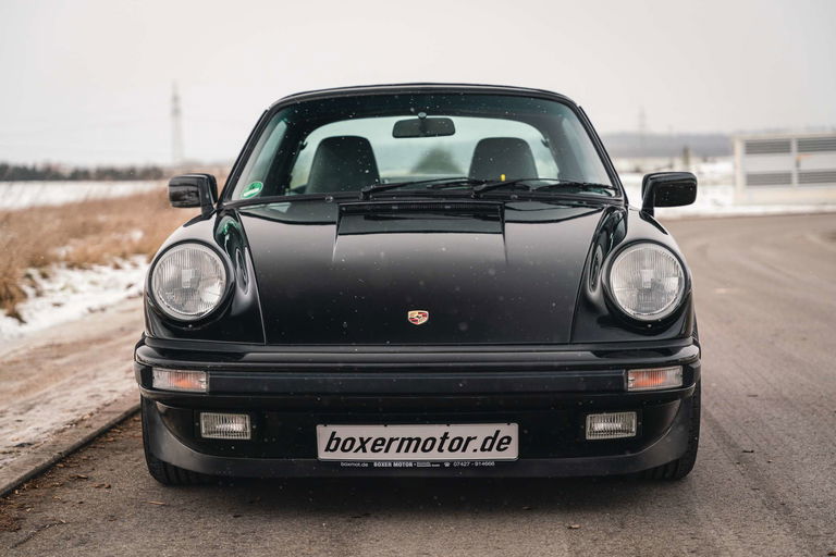 Porsche 911 Carrera 3.2