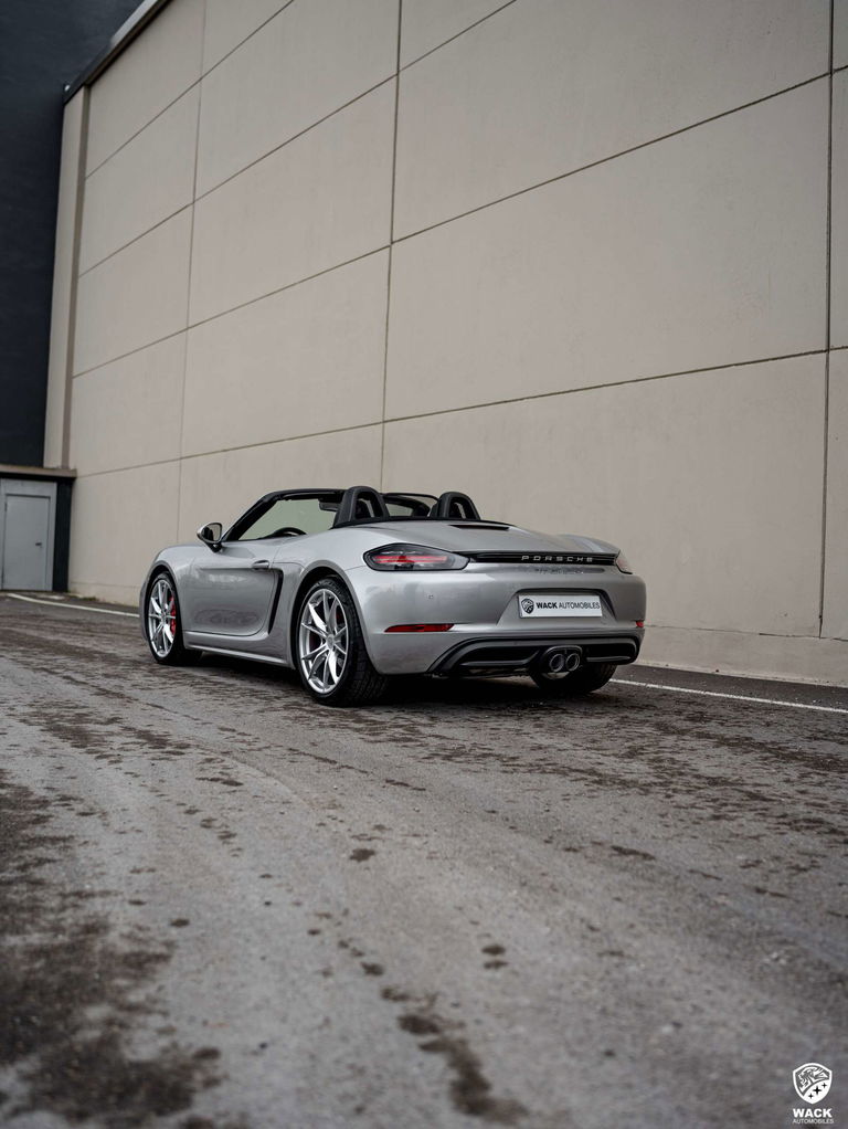 Porsche 718 Boxster S