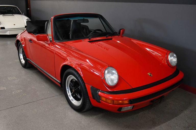 Porsche 911 Carrera 3.2