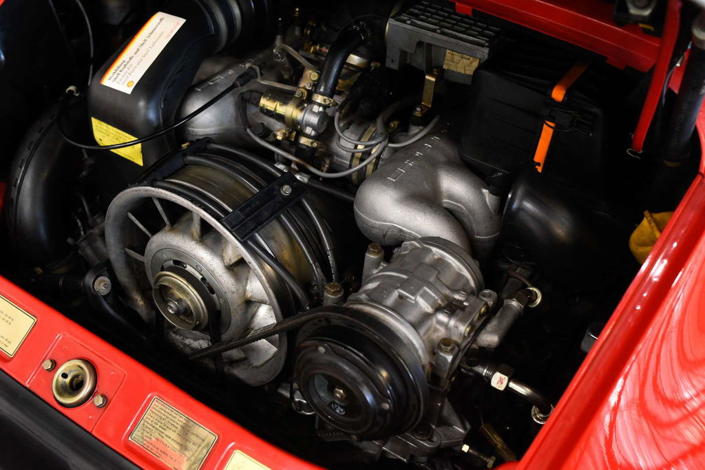 Porsche 911 Carrera 3.2