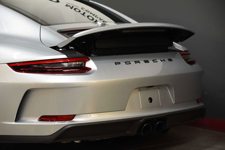Porsche 991 GT3 Touring