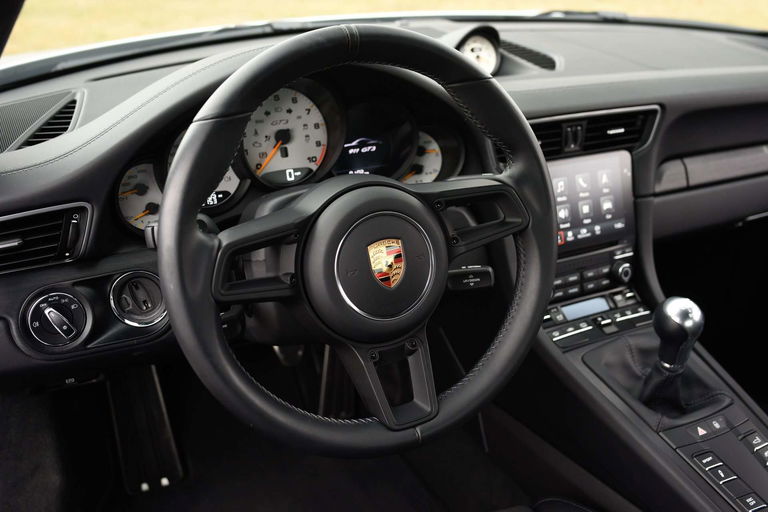 Porsche 991 GT3 Touring