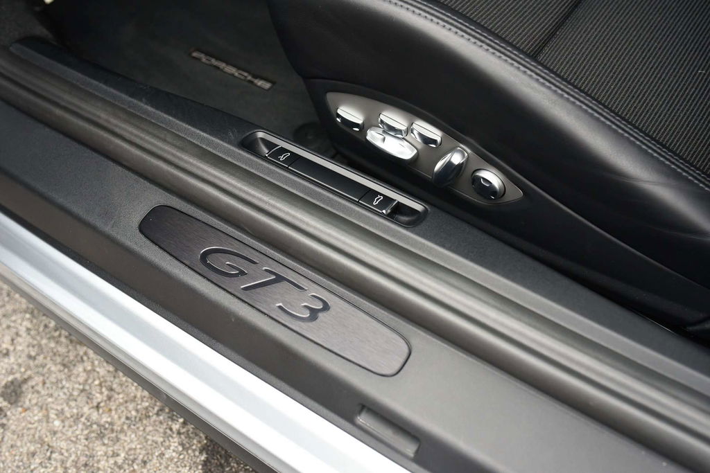 Porsche 991 GT3 Touring