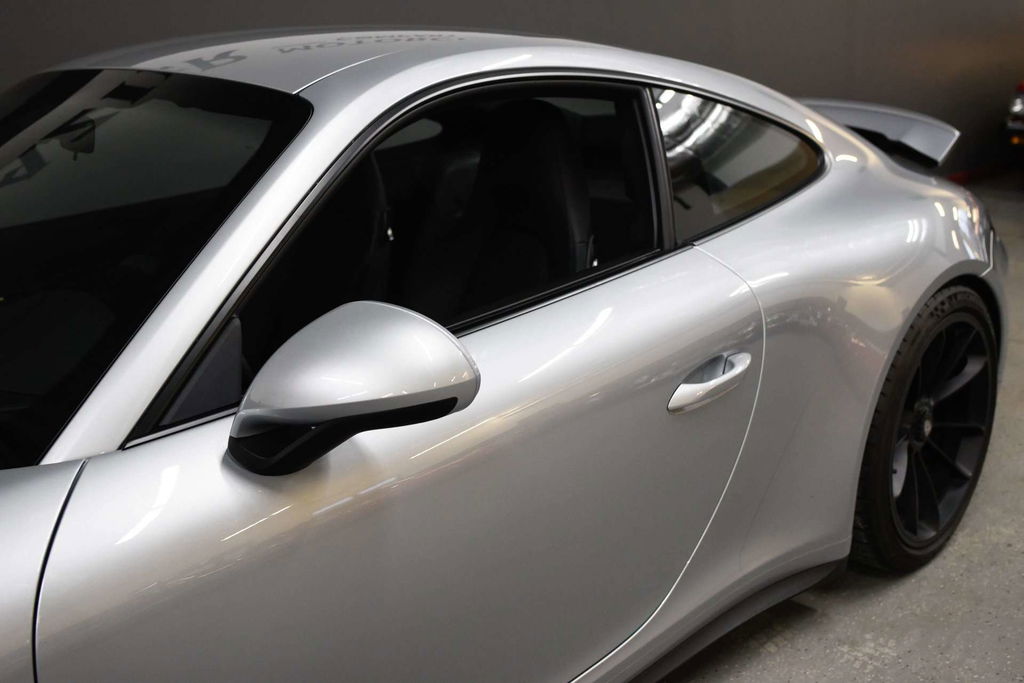 Porsche 991 GT3 Touring