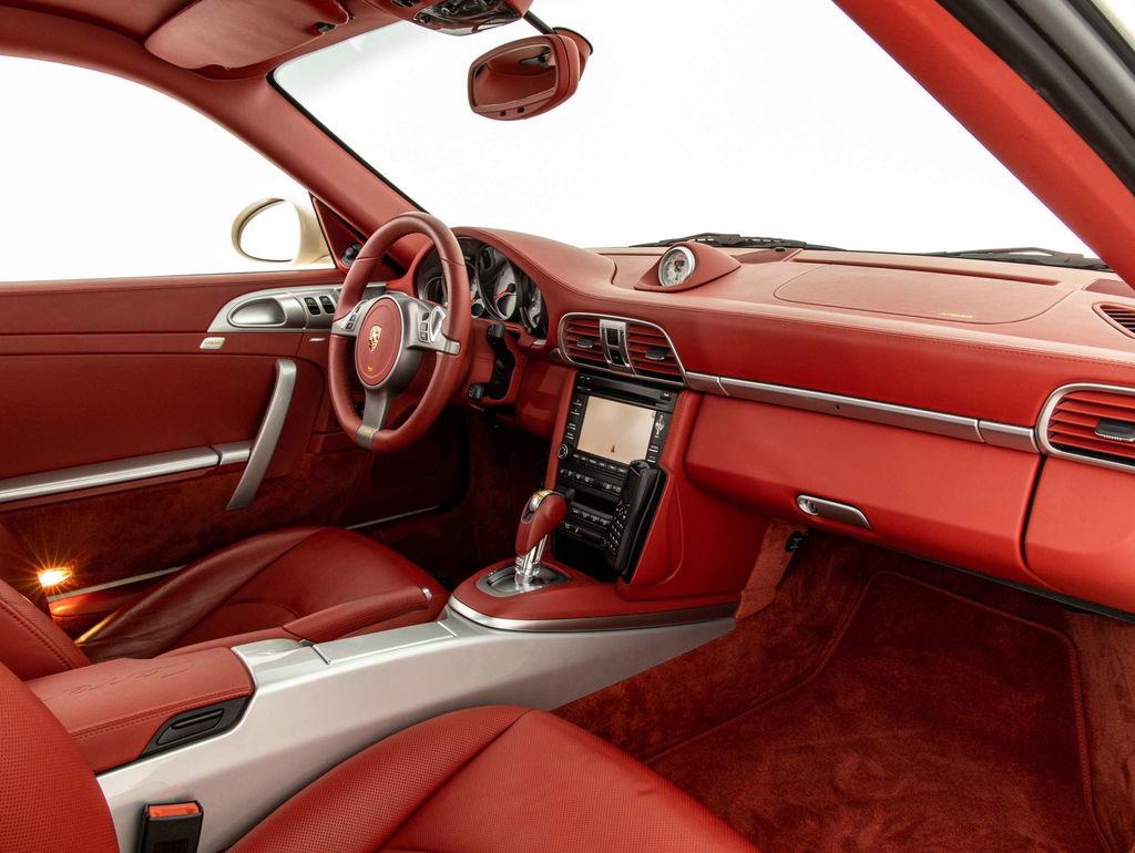 Porsche 997.2 Carrera 4S