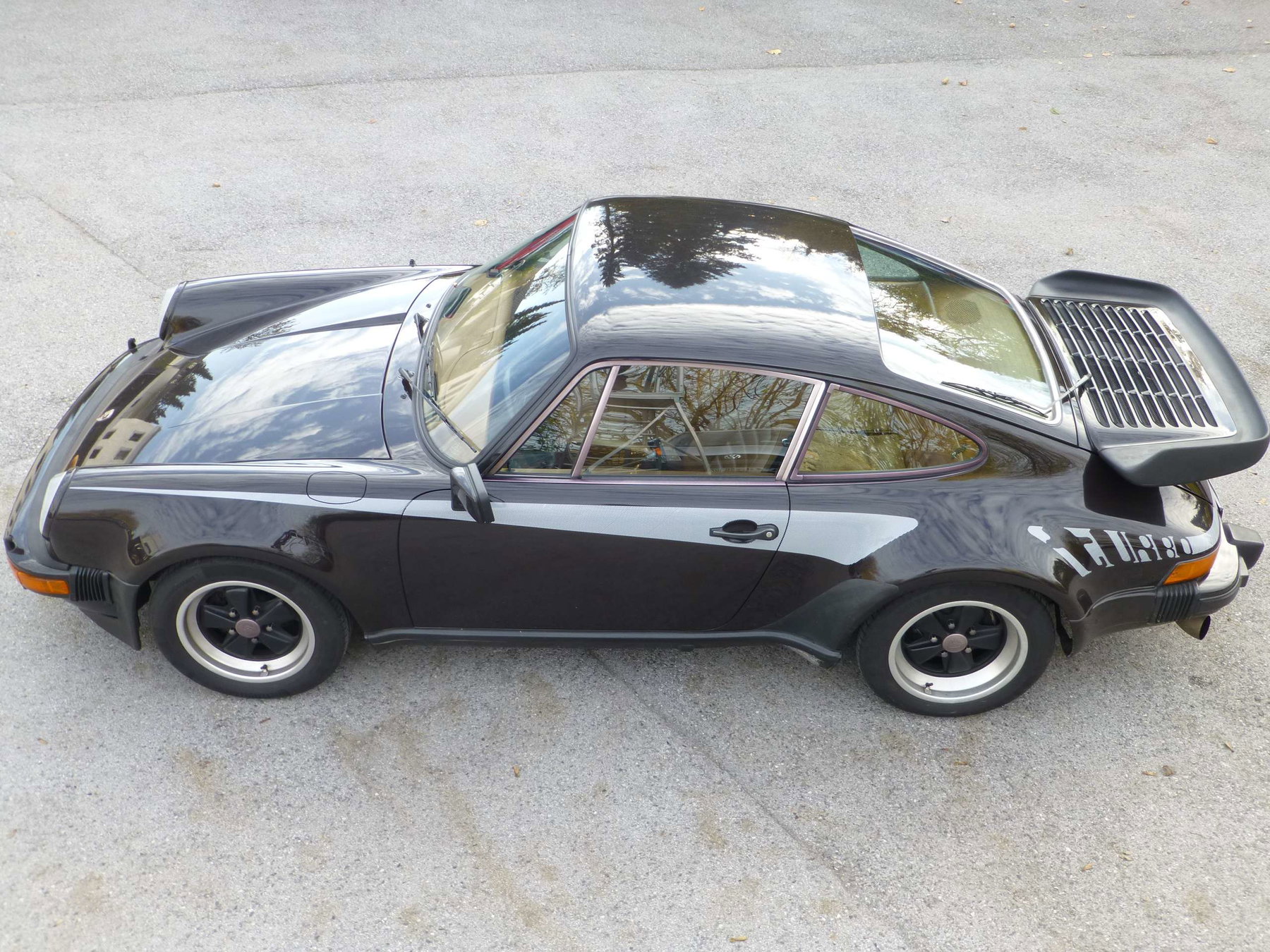 Porsche 911 Turbo 3.3 1978 - elferspot.com - Marketplace for