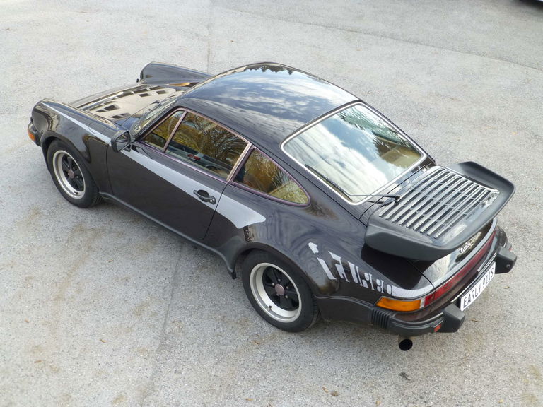 Porsche 911 Turbo 3.3