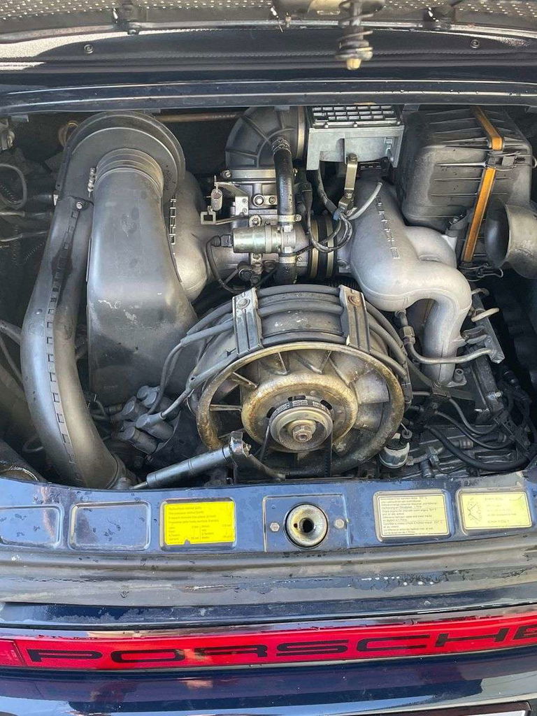 Porsche 911 Carrera 3.2