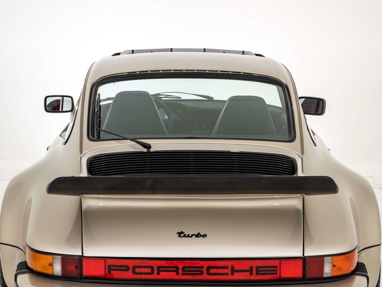 Porsche 911 Turbo 3.0