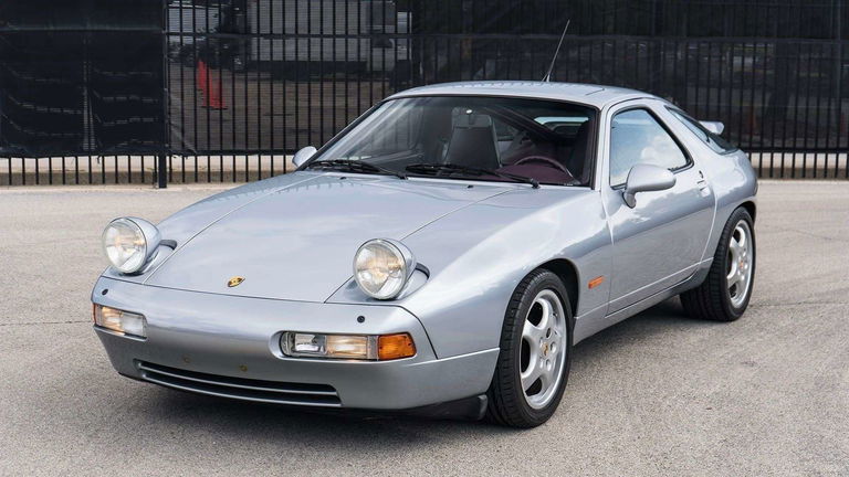 Porsche 928 GTS