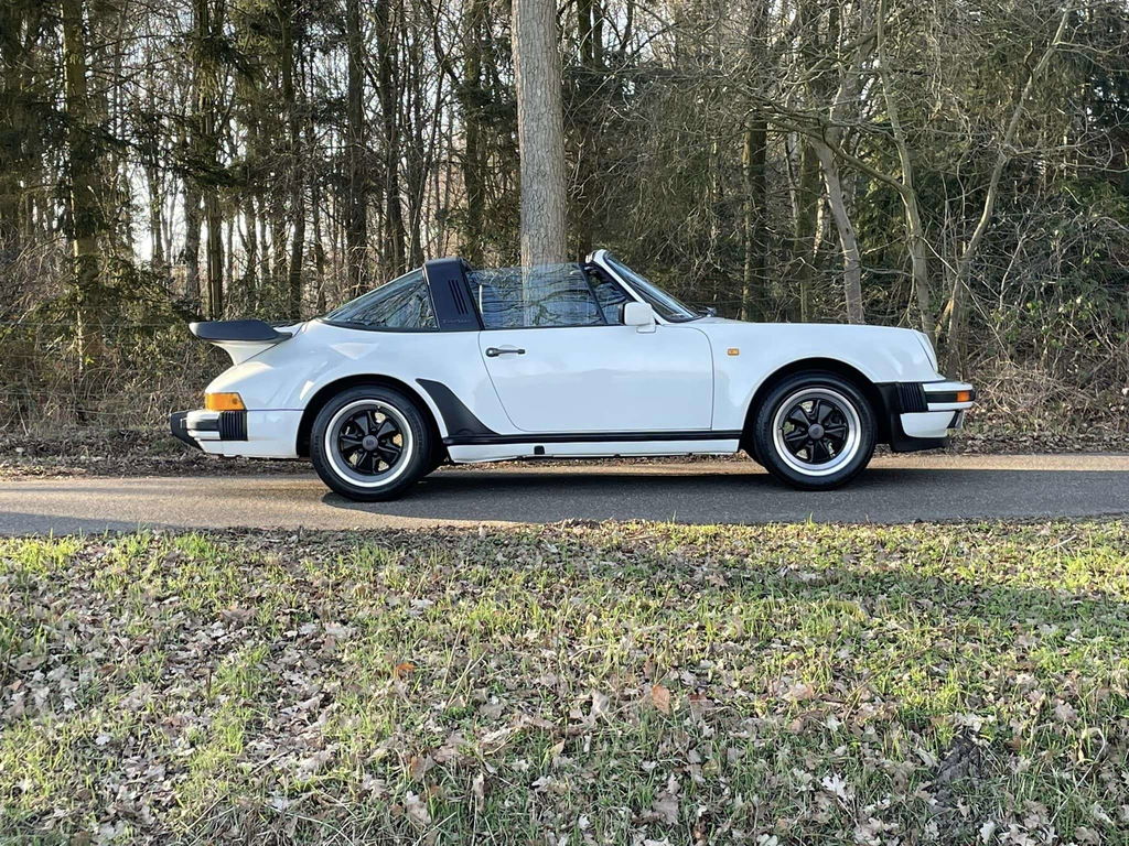 Porsche 911 Turbo 3.3