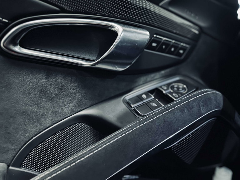 Porsche 991.2 Carrera GTS