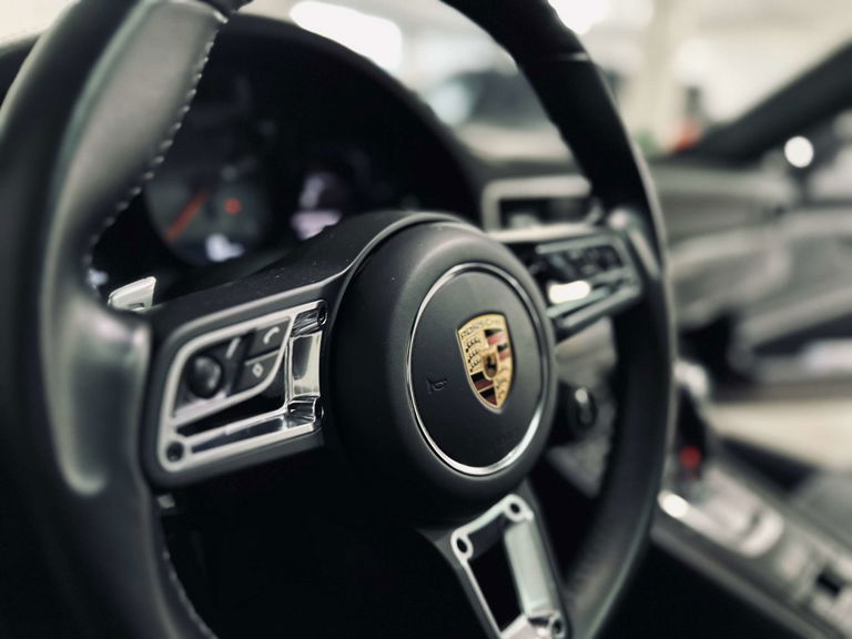 Porsche 991.2 Carrera GTS