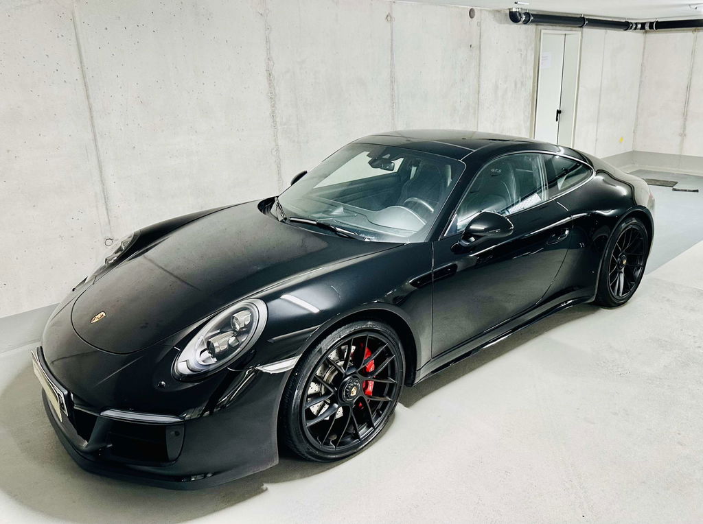 Porsche 991.2 Carrera GTS