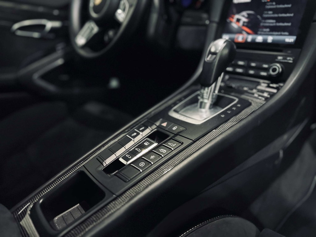 Porsche 991.2 Carrera GTS