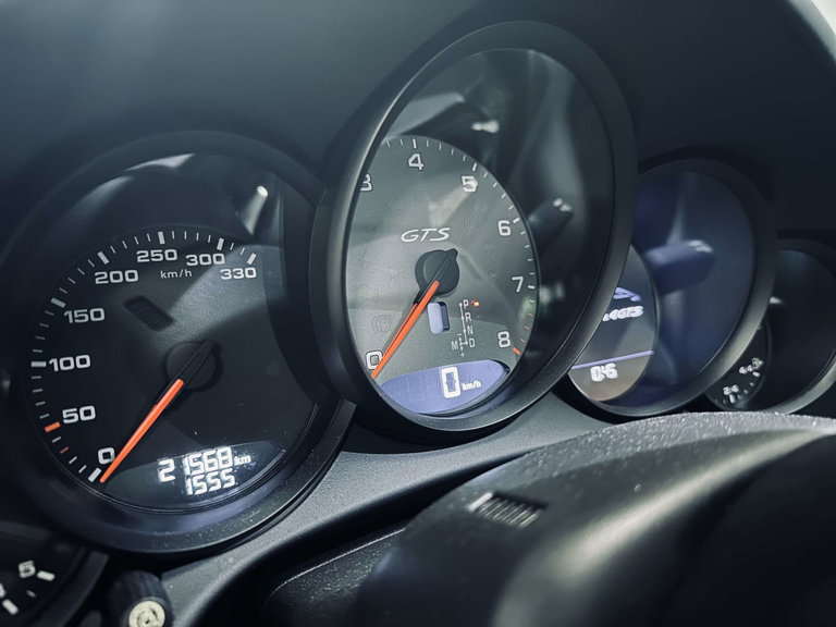 Porsche 991.2 Carrera GTS