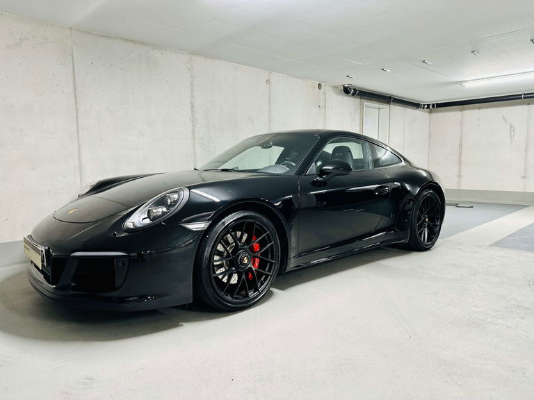 Porsche 991.2 Carrera GTS