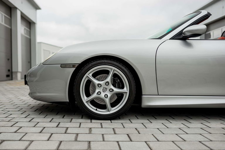 Porsche 996 Carrera