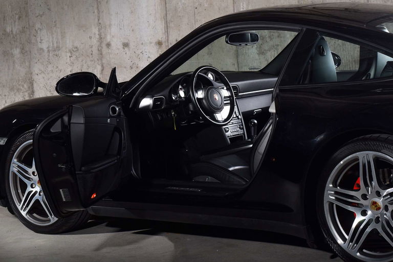 Porsche 997.2 Carrera 4S