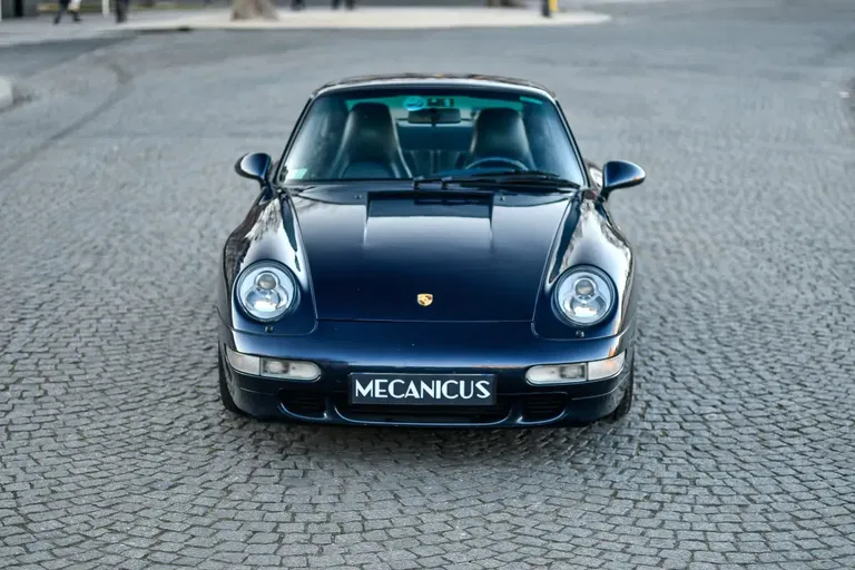 Porsche 993 Carrera 4S