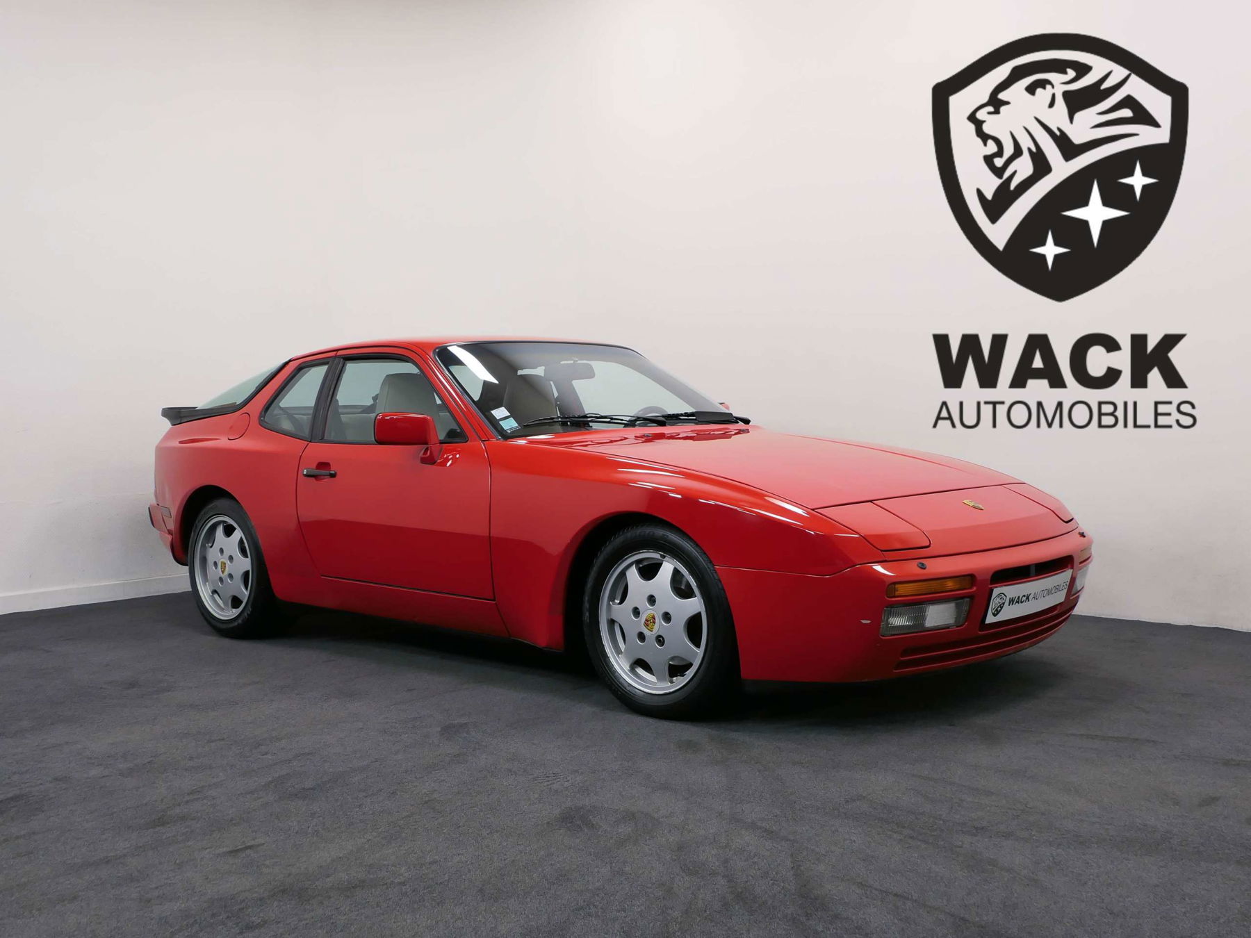 Porsche 944 Turbo Coupé 1985 - elferspot.com - Marktplatz für 