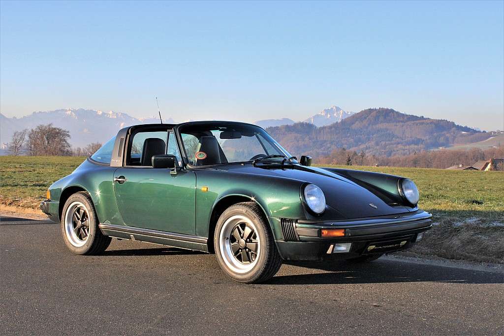 Porsche 911 Carrera 3.2