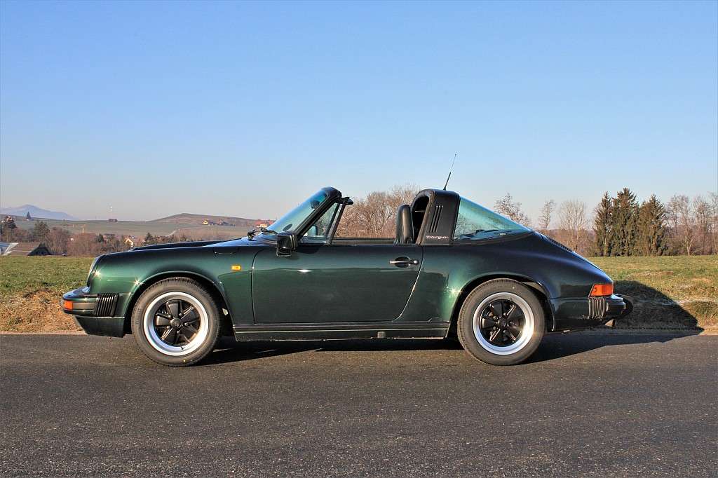 Porsche 911 Carrera 3.2