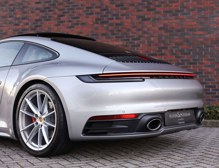 Porsche 992 Carrera 4S