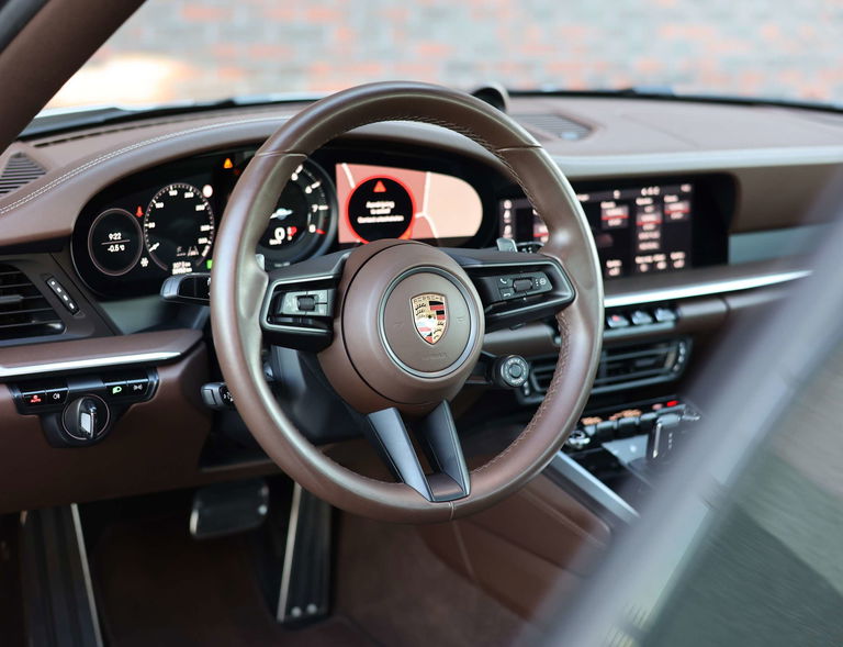 Porsche 992 Carrera 4S