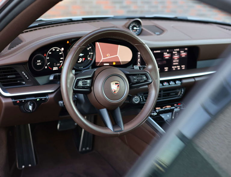 Porsche 992 Carrera 4S